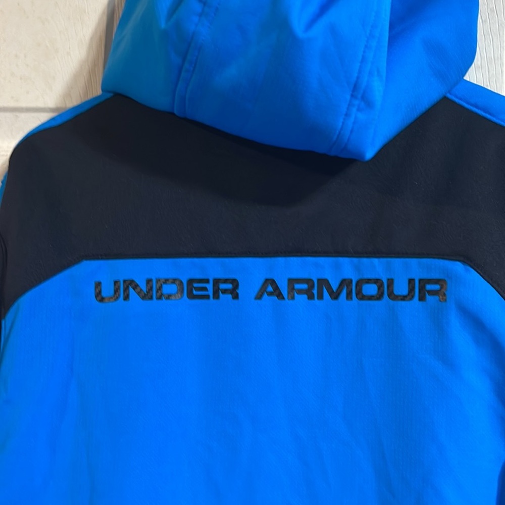 Under armour jacket - Picture 4 of 4